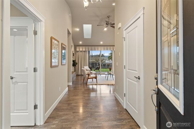 271 N Scotland Drive, Camano Island, WA 98282