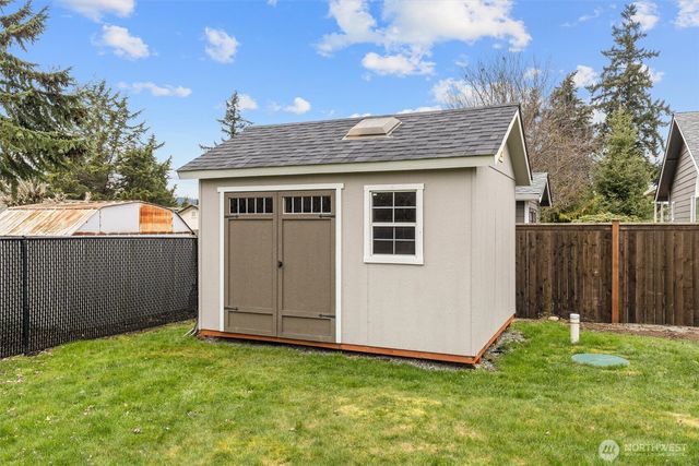 271 N Scotland Drive, Camano Island, WA 98282