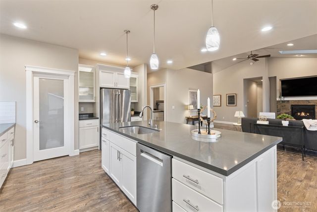 271 N Scotland Drive, Camano Island, WA 98282