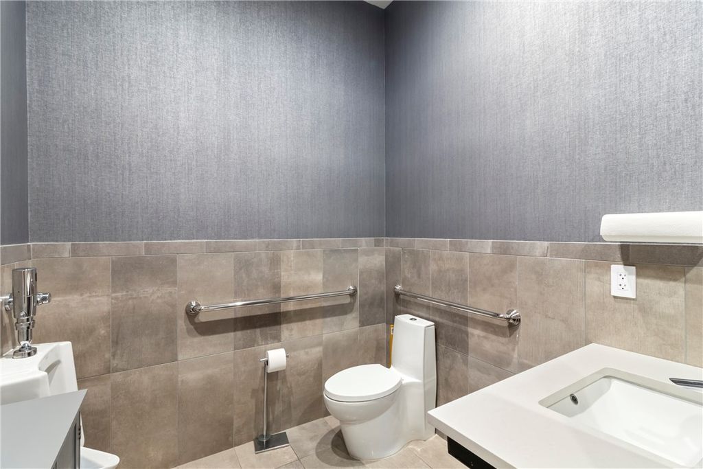 1645 Greens Prairie Road W 204, College Station, TX 77845 — photo 3