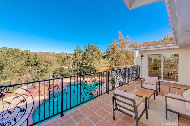 19501 Weeburn Court, Tarzana, CA 91356