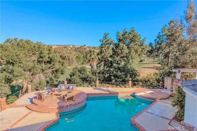 19501 Weeburn Court, Tarzana, CA 91356