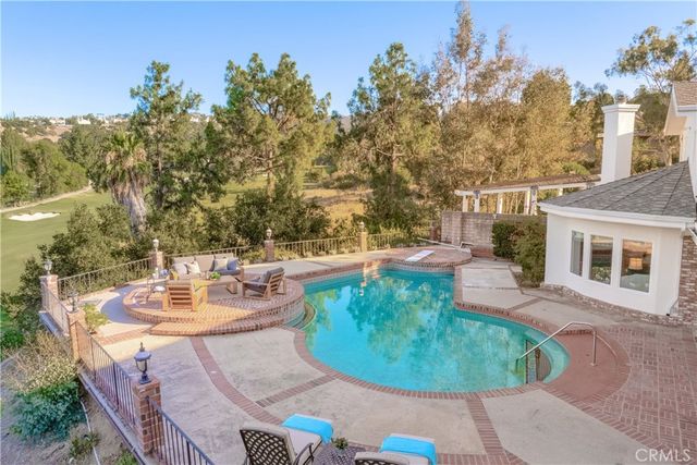 19501 Weeburn Court, Tarzana, CA 91356
