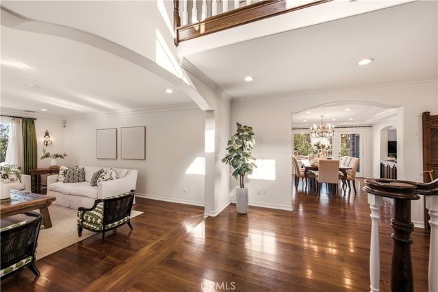 19501 Weeburn Court, Tarzana, CA 91356