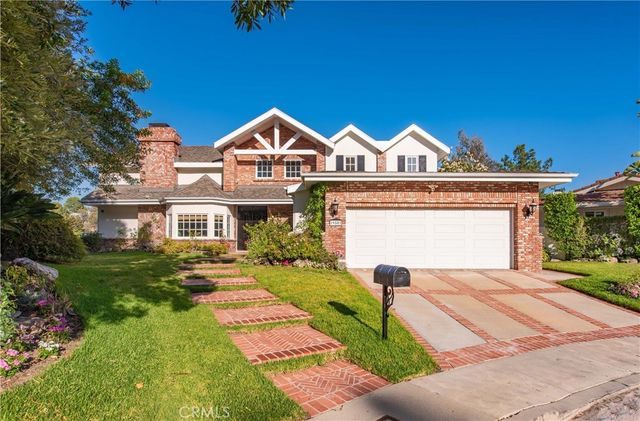 19501 Weeburn Court, Tarzana, CA 91356