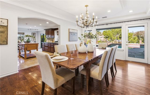 19501 Weeburn Court, Tarzana, CA 91356