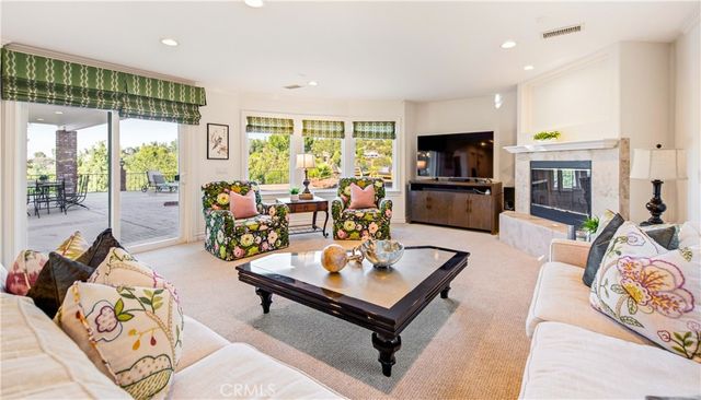 19501 Weeburn Court, Tarzana, CA 91356