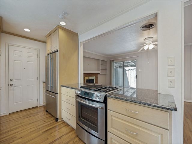 8426 Swift Avenue, Dallas, TX 75228