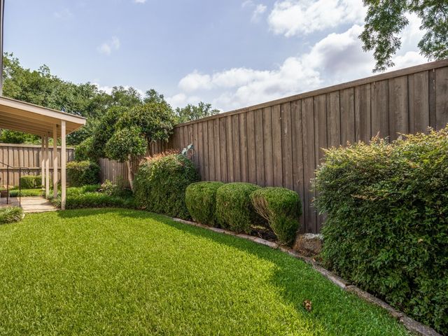 8426 Swift Avenue, Dallas, TX 75228