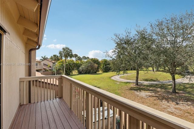 1881 SW 81st Ave, Davie, FL 33324