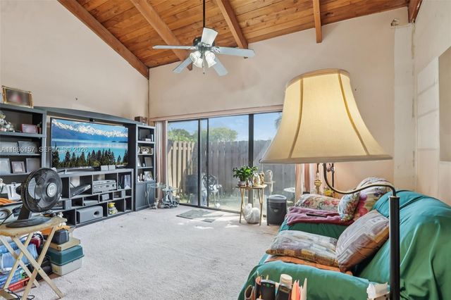 1881 SW 81st Ave, Davie, FL 33324