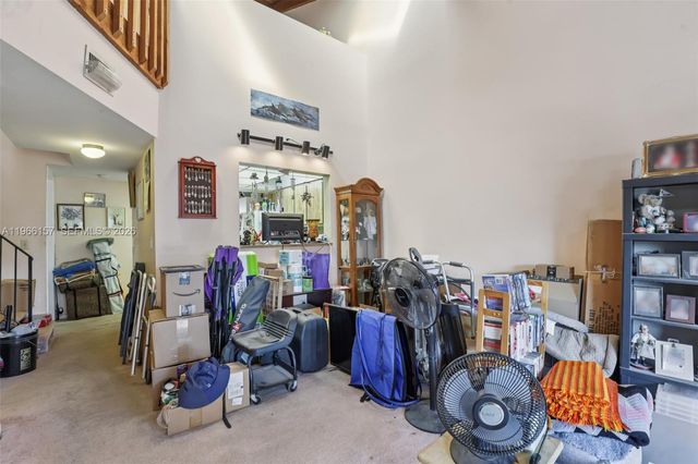 1881 SW 81st Ave, Davie, FL 33324