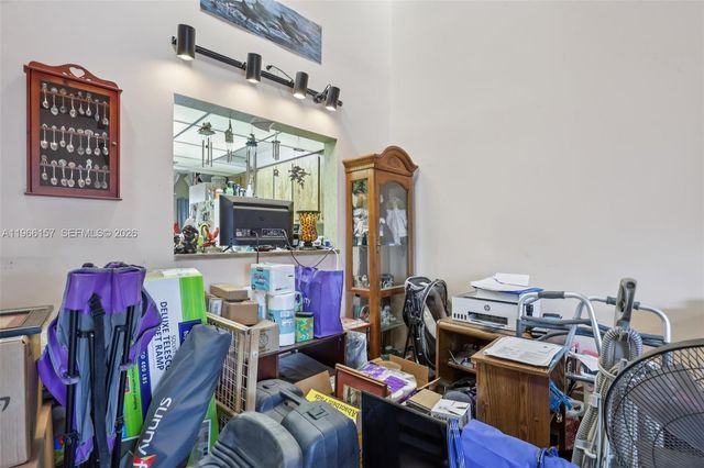 1881 SW 81st Ave, Davie, FL 33324