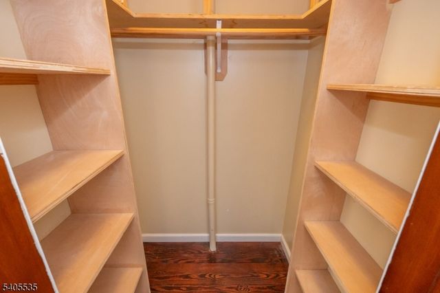 113 E Curtis St, Linden City, NJ 07036