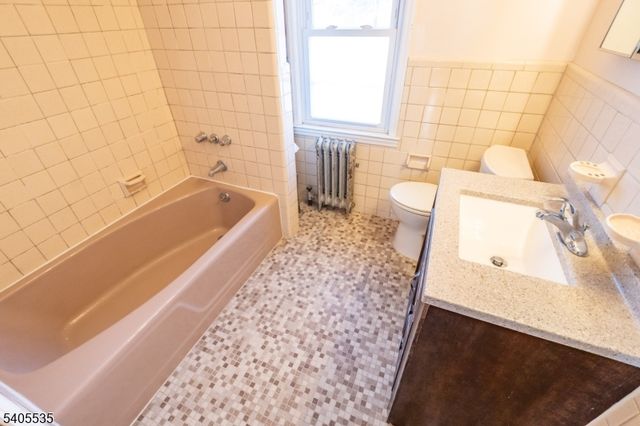 113 E Curtis St, Linden City, NJ 07036