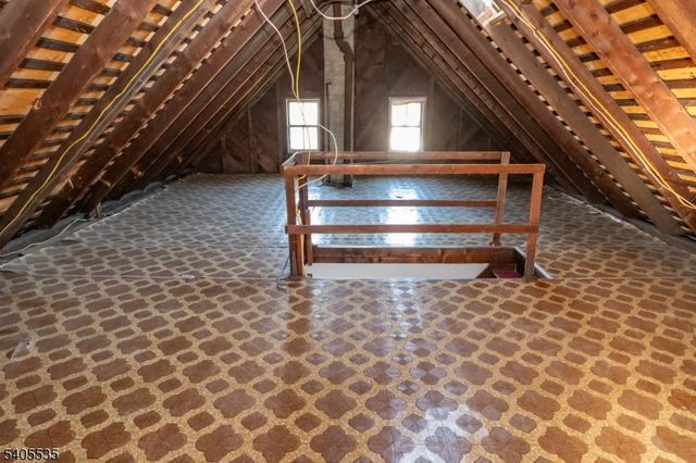 113 E Curtis St, Linden City, NJ 07036