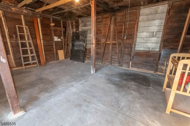 113 E Curtis St, Linden City, NJ 07036