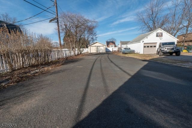 113 E Curtis St, Linden City, NJ 07036