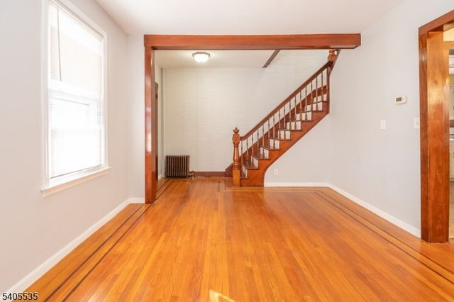 113 E Curtis St, Linden City, NJ 07036