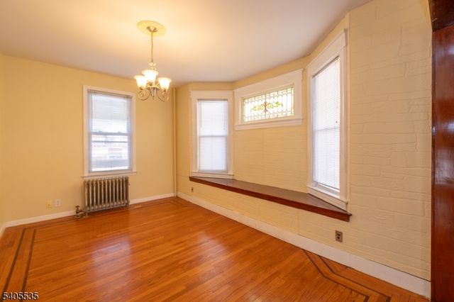 113 E Curtis St, Linden City, NJ 07036