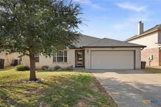 215 Kerley Drive, Hutto, TX 78634