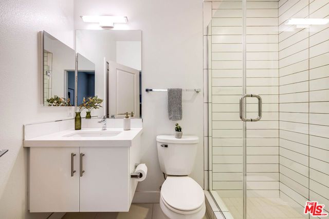 10716 Toluca Court, Toluca Lake (los Angeles), CA 91602