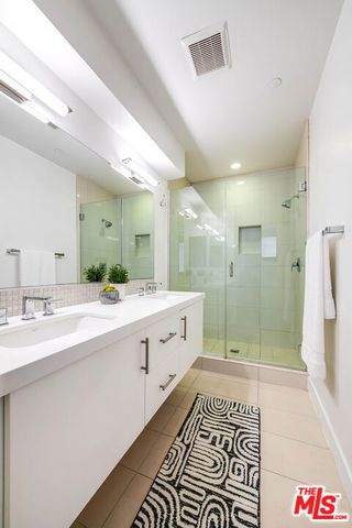 10716 Toluca Court, Toluca Lake (los Angeles), CA 91602