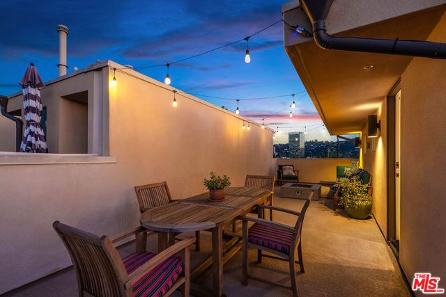 10716 Toluca Court, Toluca Lake (los Angeles), CA 91602