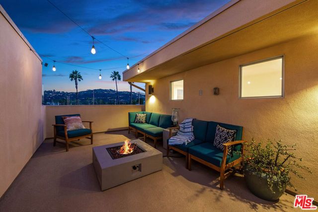 10716 Toluca Court, Toluca Lake (los Angeles), CA 91602