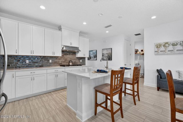 2 HUXLEY Avenue, Palm Coast, FL 32164