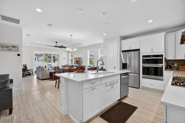 2 HUXLEY Avenue, Palm Coast, FL 32164