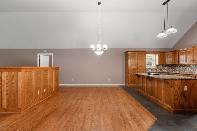 87 Hillcrest Rd, Manchester, TN 37355