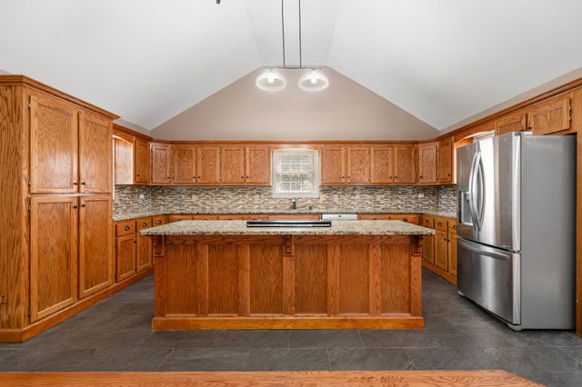 87 Hillcrest Rd, Manchester, TN 37355