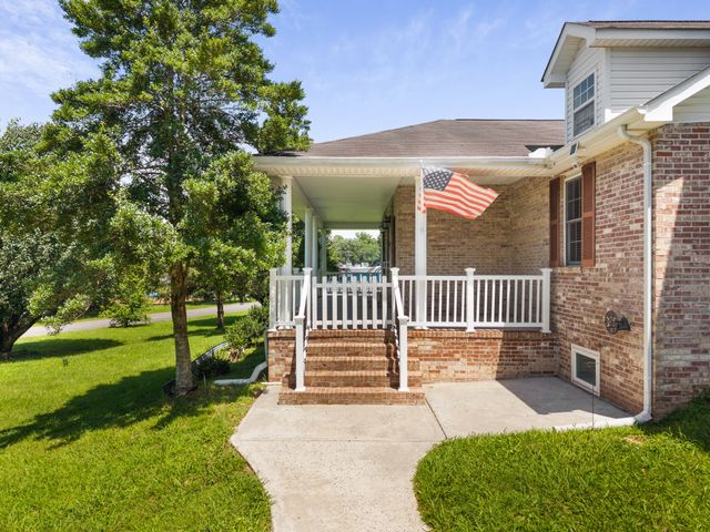 87 Hillcrest Rd, Manchester, TN 37355