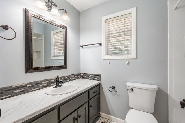 87 Hillcrest Rd, Manchester, TN 37355