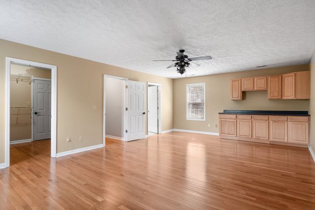 87 Hillcrest Rd, Manchester, TN 37355