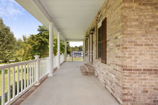 87 Hillcrest Rd, Manchester, TN 37355