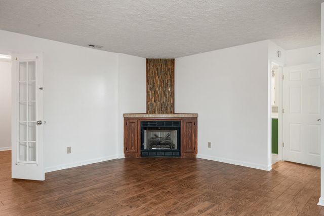 87 Hillcrest Rd, Manchester, TN 37355