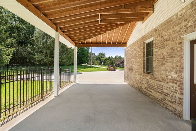 87 Hillcrest Rd, Manchester, TN 37355