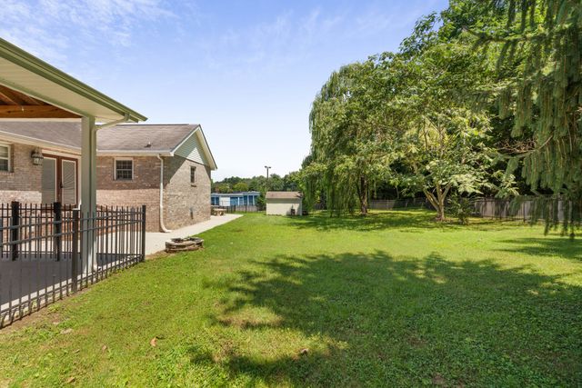 87 Hillcrest Rd, Manchester, TN 37355