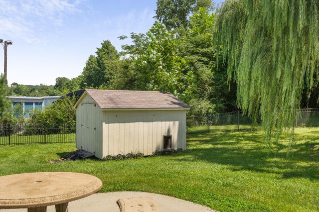 87 Hillcrest Rd, Manchester, TN 37355