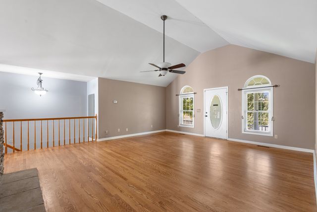 87 Hillcrest Rd, Manchester, TN 37355