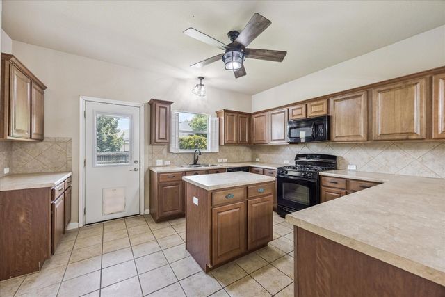 7440 Montezuma ST, Austin, TX 78744