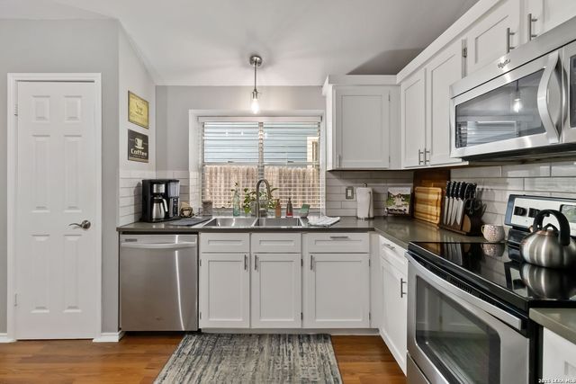 3623 Colter Rd, San Antonio, TX 78247