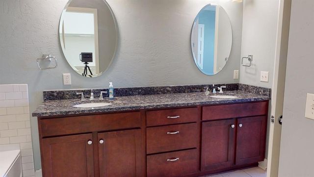 205 N Geary Avenue, Oklahoma City, OK 73104