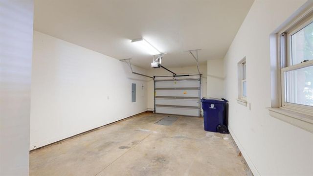 205 N Geary Avenue, Oklahoma City, OK 73104
