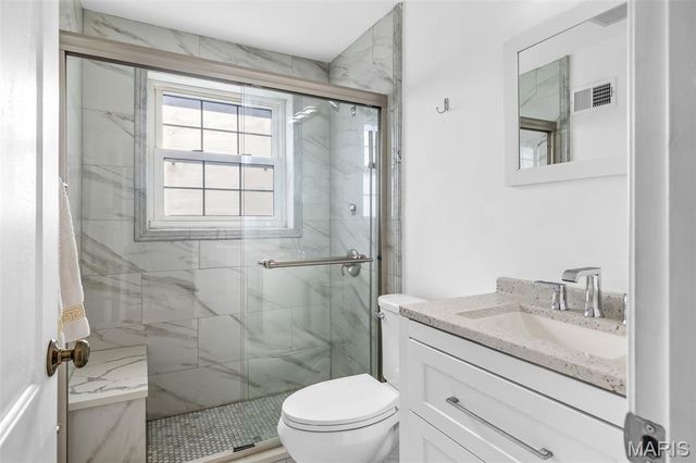 8709 Holbrook Drive, Affton, MO 63123