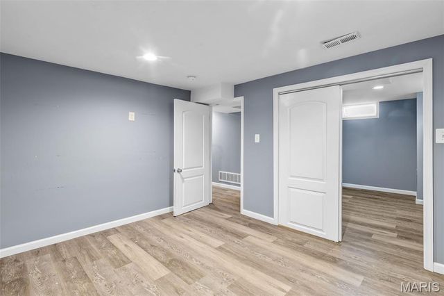 8709 Holbrook Drive, Affton, MO 63123