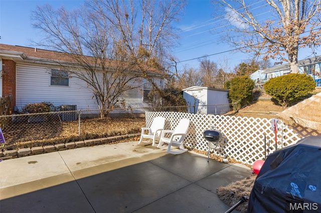 8709 Holbrook Drive, Affton, MO 63123