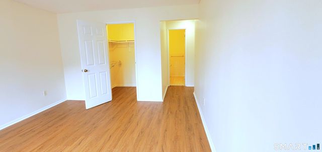 153 Bull Hill Lane 104, West Haven, CT 06516